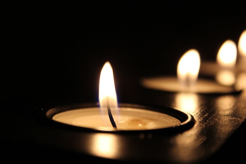 Moon-shaped Candles